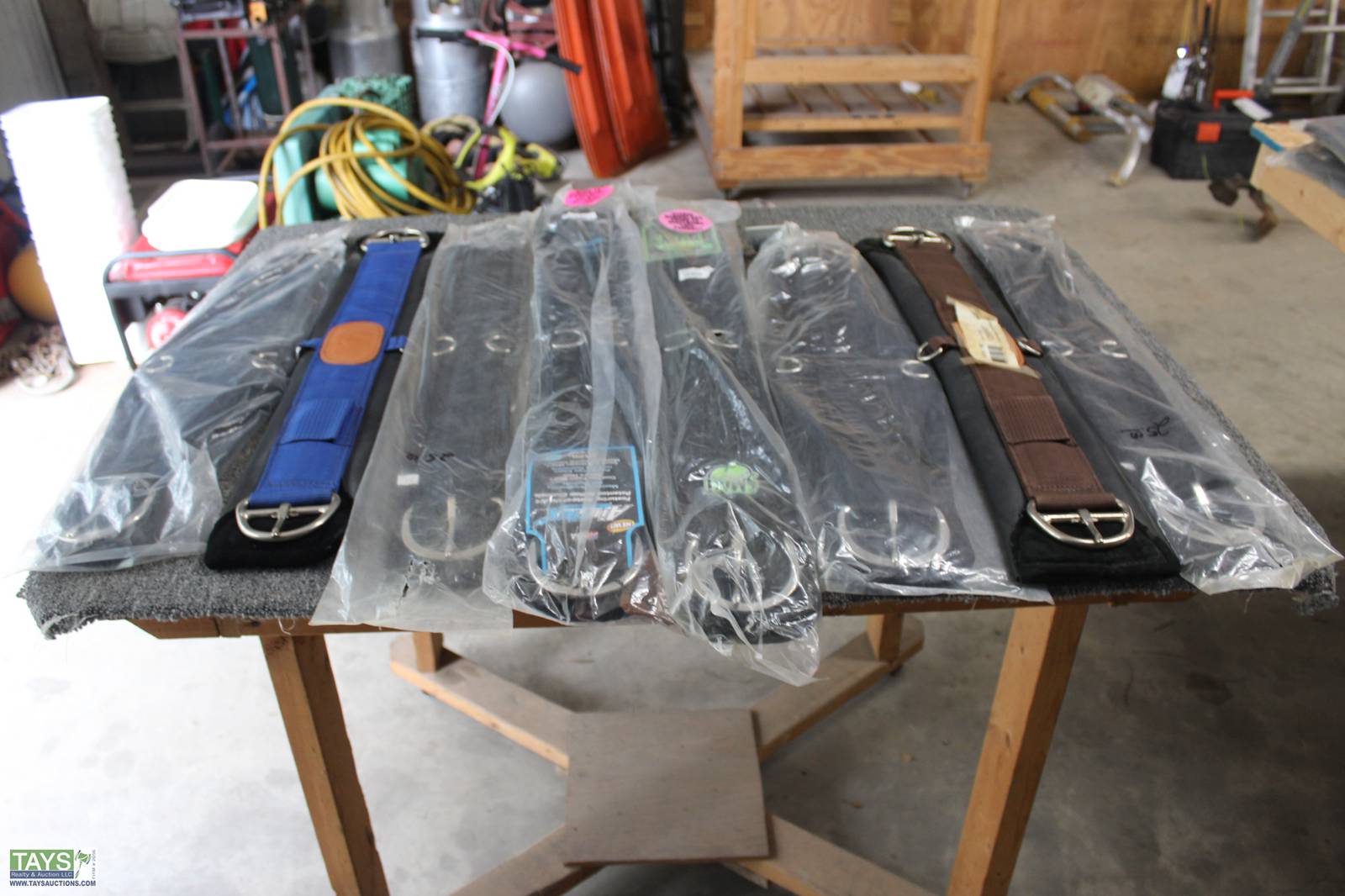 Tays Realty & Auction Auction ONLINE ABSOLUTE AUCTION COMBINES