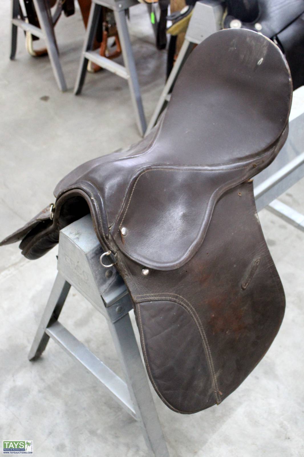 Tays Realty & Auction Auction ONLINE ABSOLUTE AUCTION COMBINES