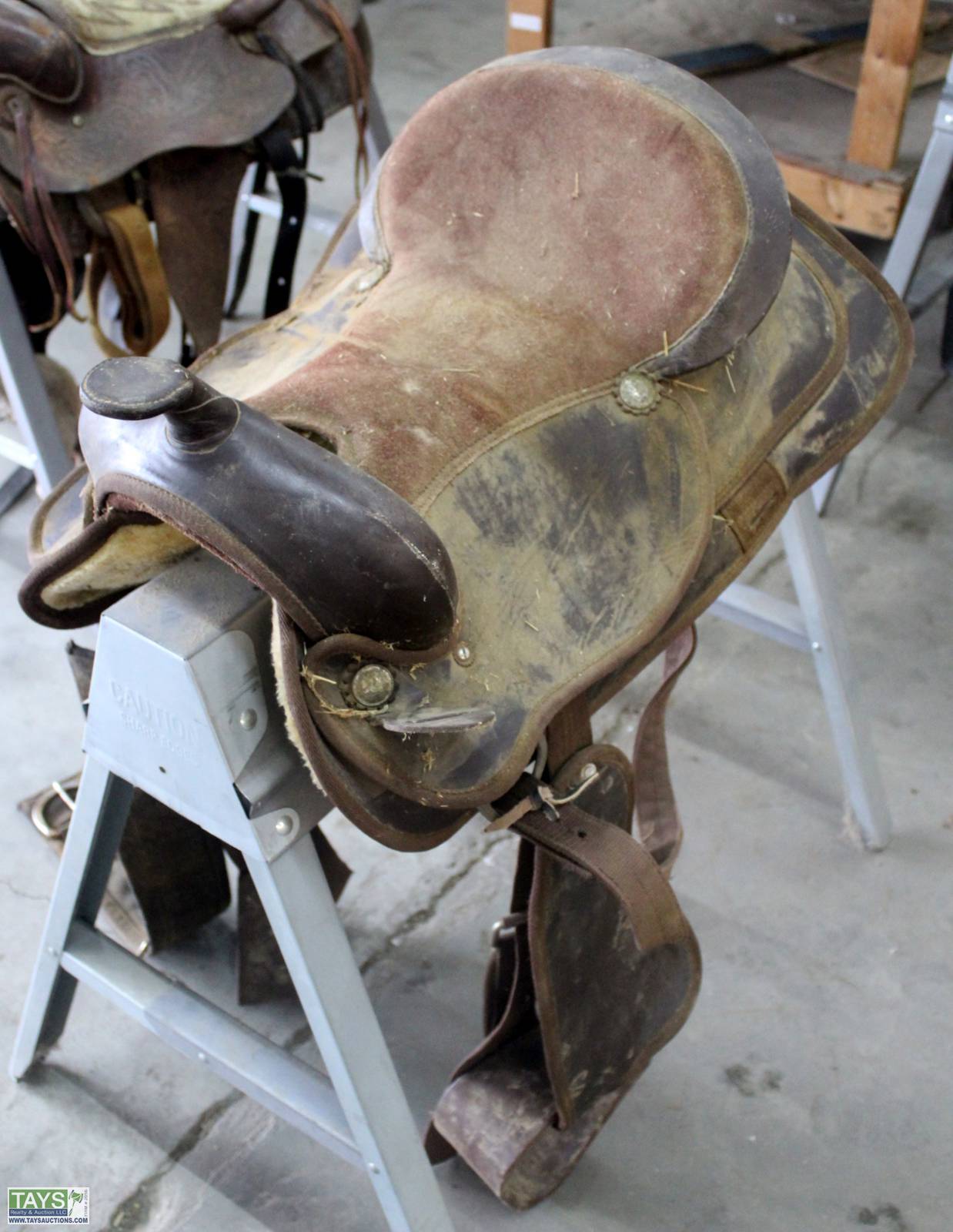 Tays Realty & Auction Auction ONLINE ABSOLUTE AUCTION COMBINES