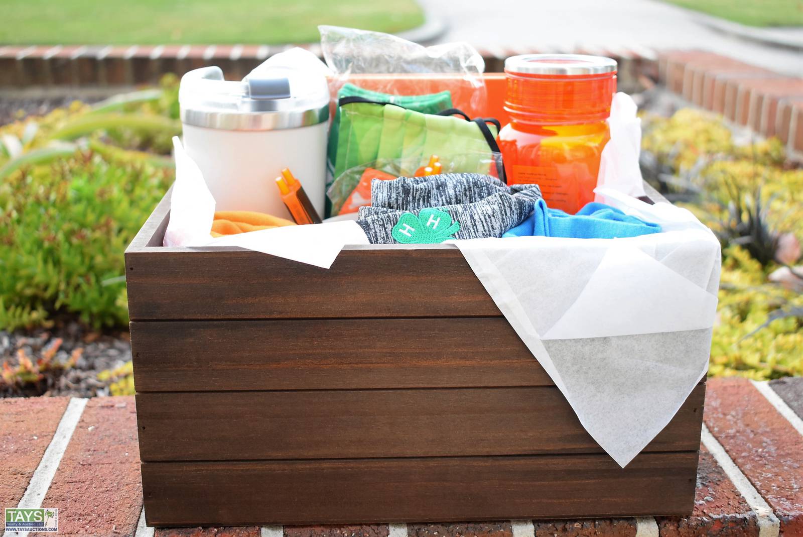 Tays Realty & Auction Auction ONLINE BENEFIT AUCTION TENNESSEE FFA