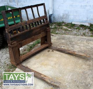 Tays Realty & Auction - Auction: ONLINE ABSOLUTE AUCTION: VEHICLES - UTV -  HAY EQUIPMENT ITEM: MVP Buffer and Black & Decker Sander