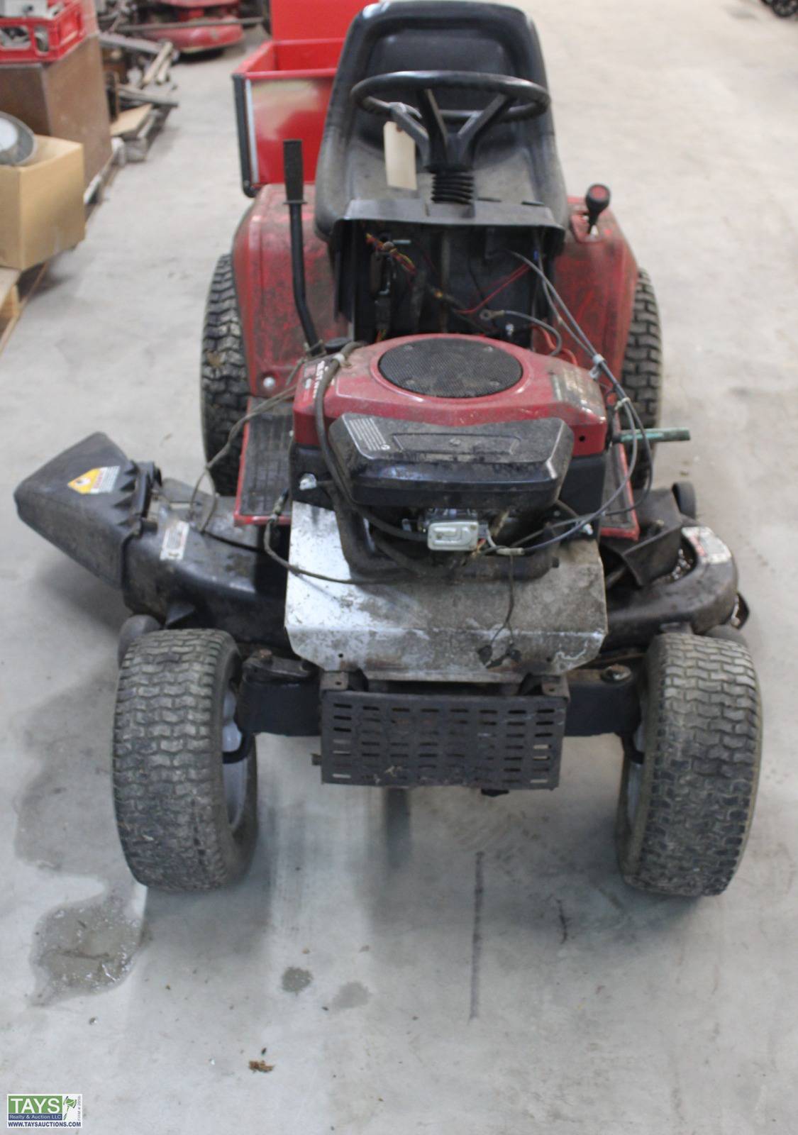 Tays Realty & Auction - Auction: ONLINE ABSOLUTE AUCTION: TRACTORS 