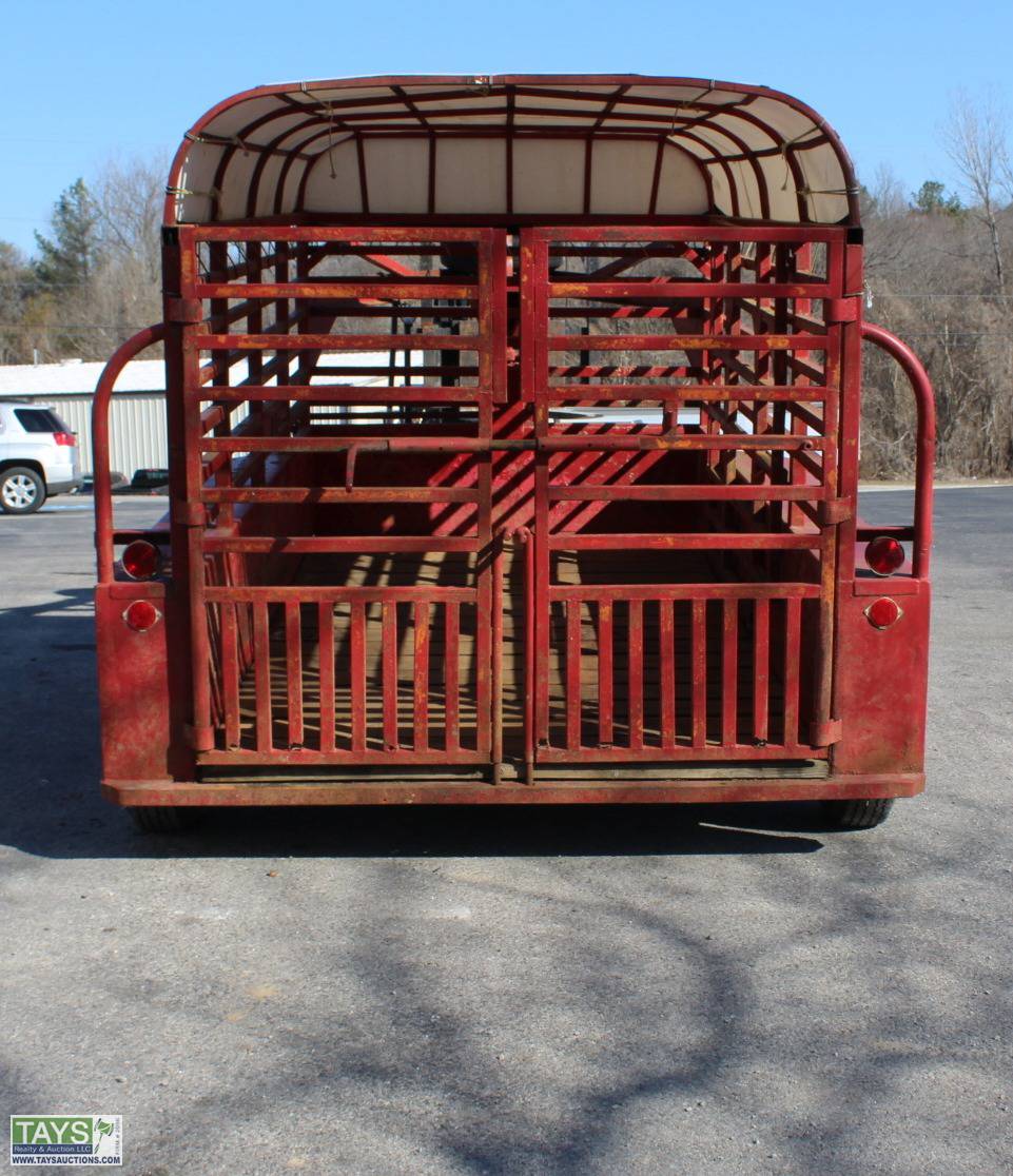 Tays Realty & Auction - Auction: ONLINE ABSOLUTE AUCTION: TRACTORS -  VEHICLES - TRAILERS - SHOP EQUIPMENT ITEM: 12' x 6' Single Axle Livestock  Gooseneck Trailer