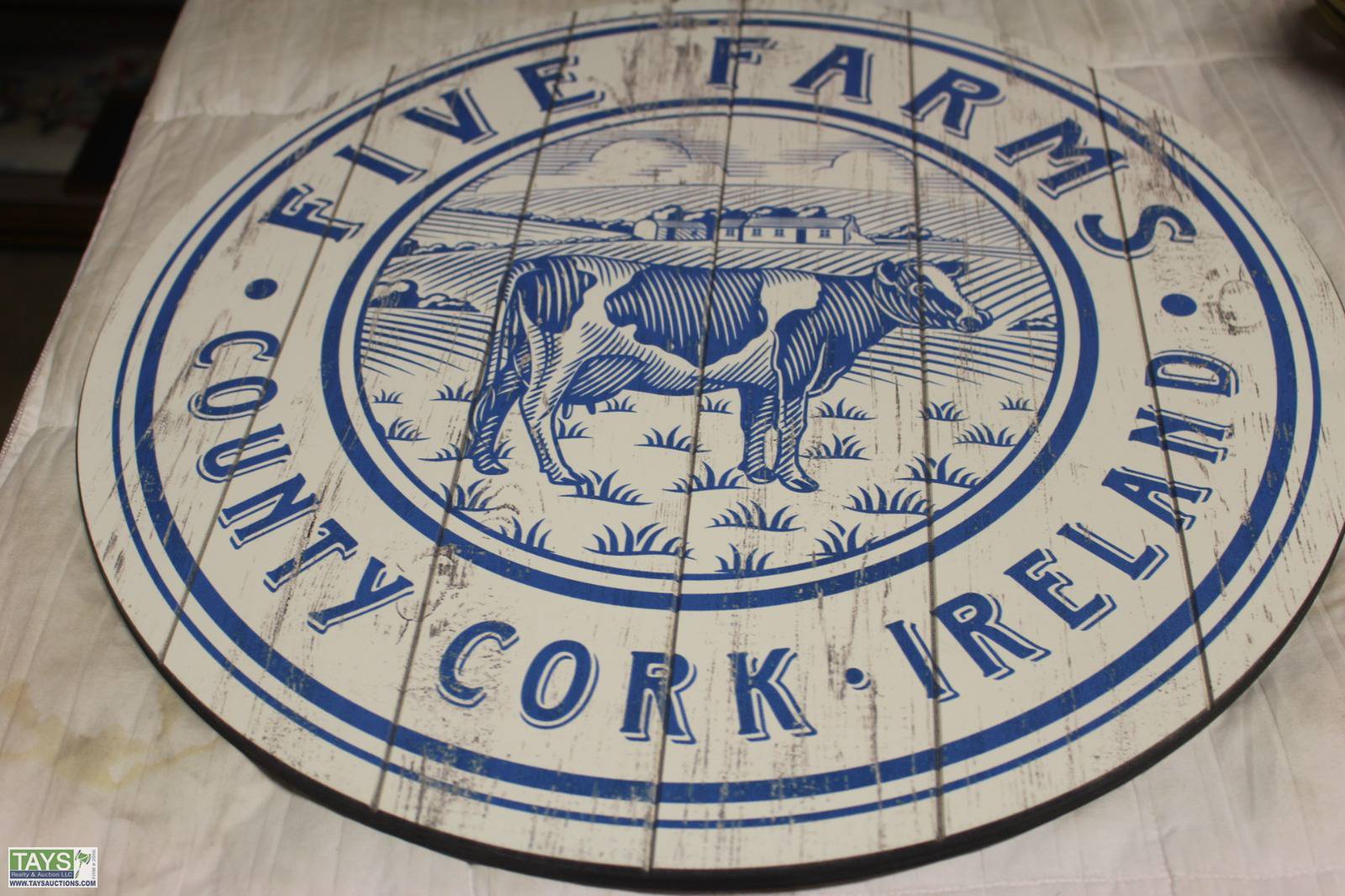 Tays Realty & Auction Auction ONLINE ABSOLUTE AUCTION FURNITURE CHAMPION SAFE ART PRINTS