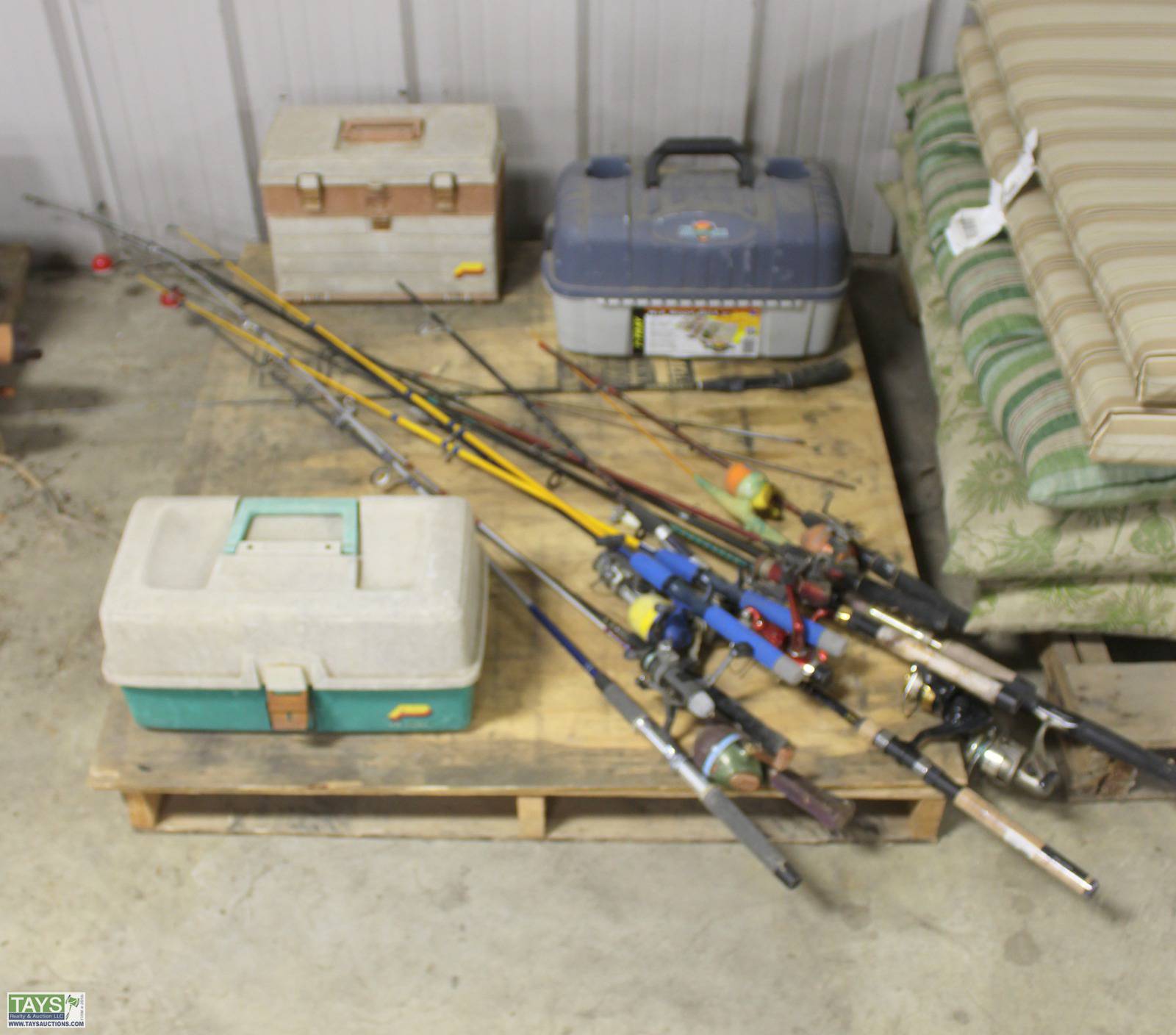 Tays Realty & Auction - Auction: ONLINE ABSOLUTE AUCTION: FURNITURE -  GLASSWARE - APPLIANCES ITEM: Pallet Of Fishing Poles & Tackle