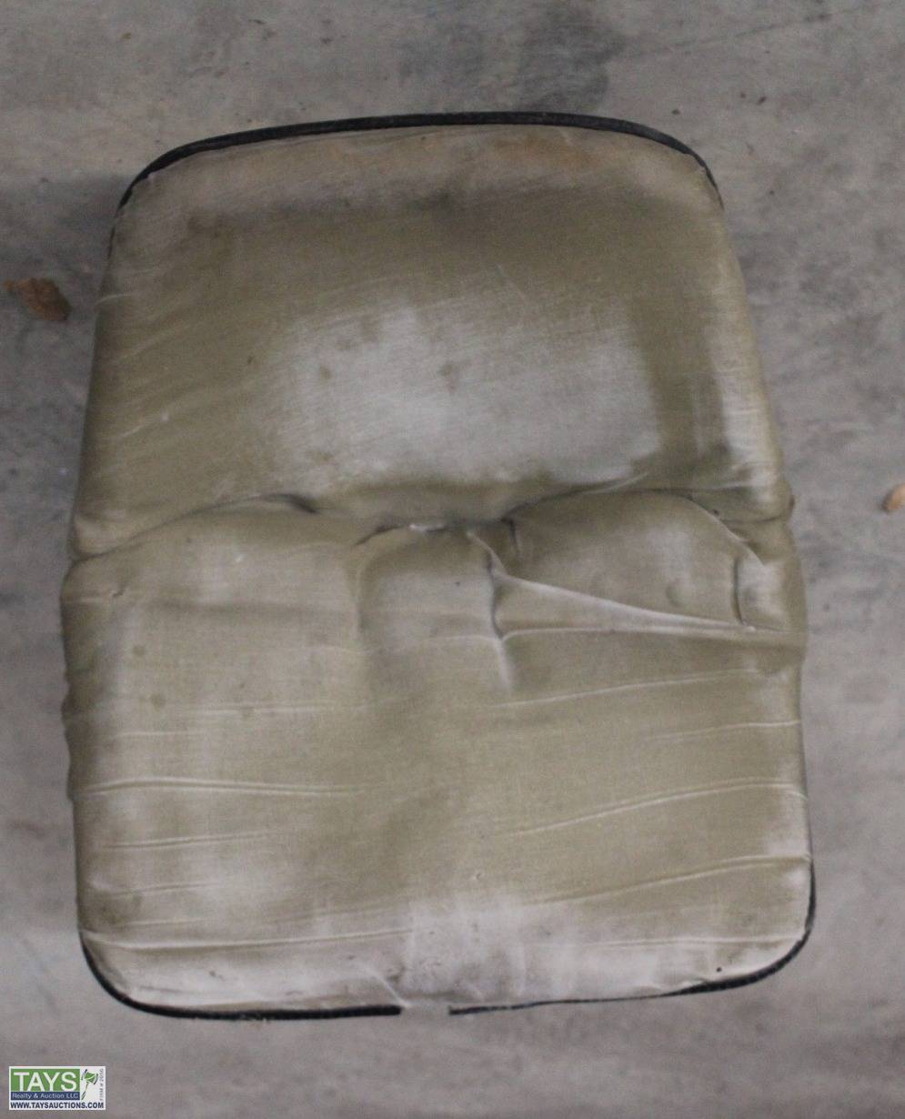 Tays Realty & Auction Auction ONLINE ABSOLUTE AUCTION VEHICLES