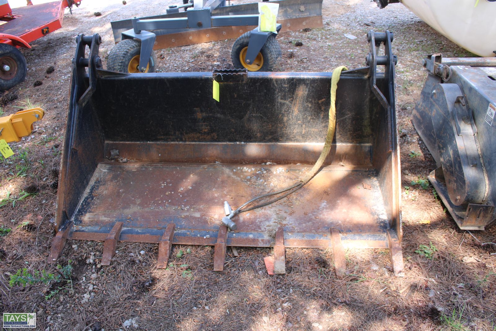 Tays Realty & Auction Auction ONLINE ABSOLUTE AUCTION RETIREMENT