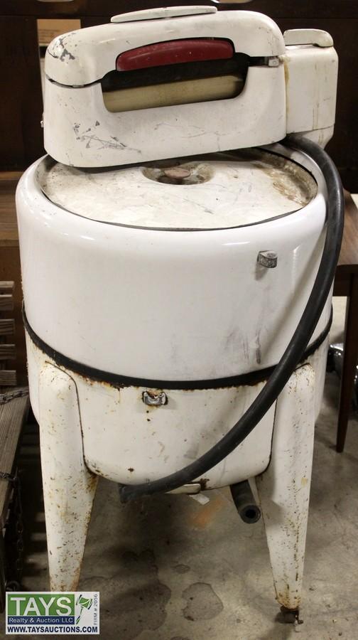 Tays Realty & Auction - Auction: ABSOLUTE ONLINE AUCTION: FURNITURE -  APPLIANCES - HOME DECOR ITEM: Antique Vintage Washing Machine
